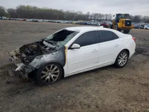Chevrolet Malibu 2.5L 4 2015