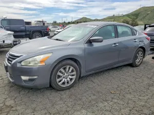 Nissan Altima 2.5L 4 2015