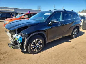 Toyota Highlander 3.5L 6 2022