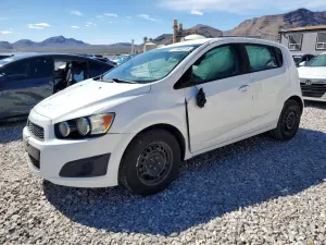 Chevrolet Aveo (Sonic) 1.8L 4 2013
