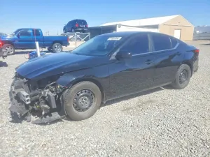 Nissan Altima 2.5L 4 2019