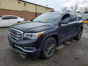 GMC Acadia 3.6L 6 2017