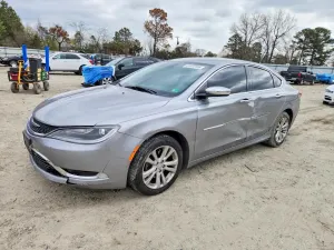 Chrysler 200 2.4L 4 2015