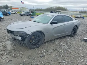 Dodge Charger 5.7L 8 2017