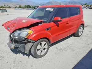 Kia Soul 2.0L 4 2013
