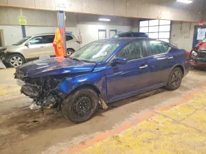 Nissan Altima 2.5L 4 2020