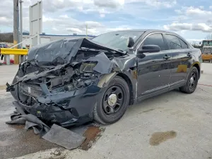 Ford Taurus 3.7L 6 2015
