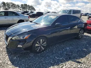 Nissan Altima 2.5L 4 2022