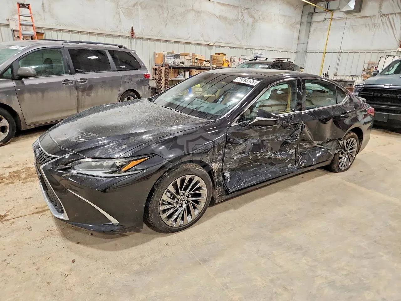 Lexus ES 3.5L 6 2025