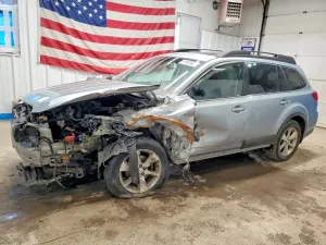 Subaru Outback 2.5L 4 2013