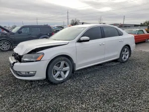 Volkswagen Passat 1.8L 4 2015