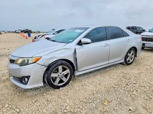 Toyota Camry 2.5L 4 2014