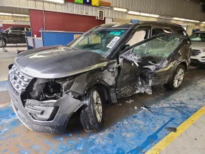 Ford Explorer 3.5L 6 2017