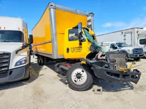 International DuraStar / 4000 6.7L 6 2016