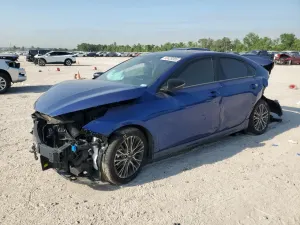 Kia Cerato / Forte / K3 2 L 4 2024