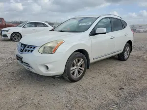 Nissan Rogue 2.5L 4 2012