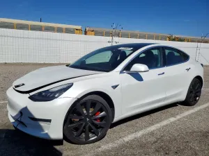 Tesla Model 3 2020