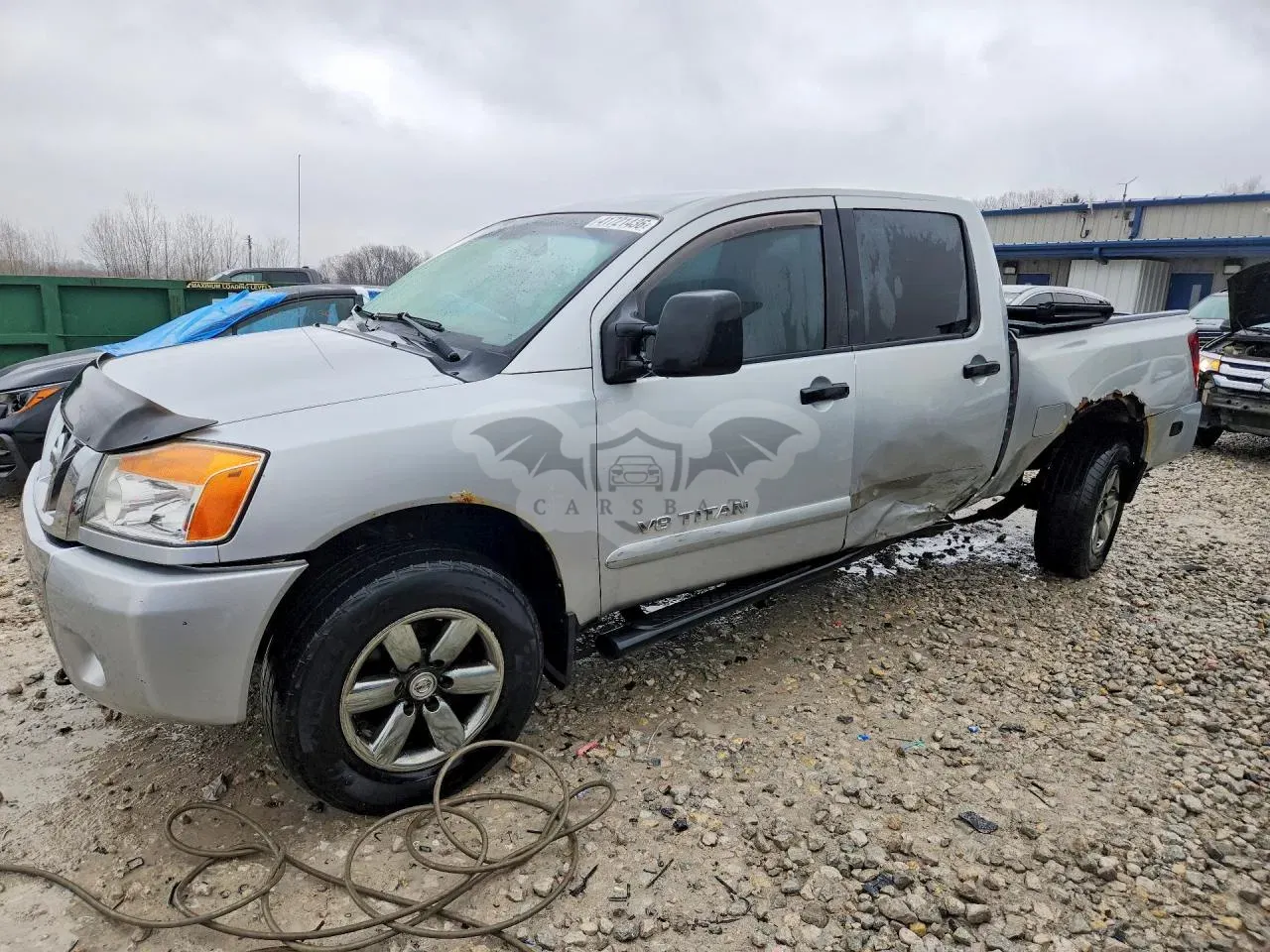 Nissan Titan 5.6L 8 2011