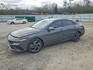 Hyundai Elantra 2.0L 4 2024