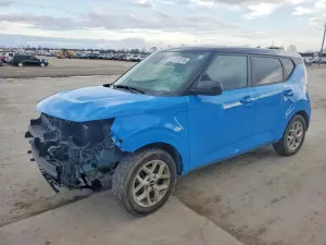 Kia Soul 2.0L 4 2025