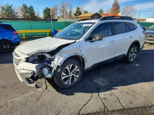 Subaru Outback 2.5L 4 2022