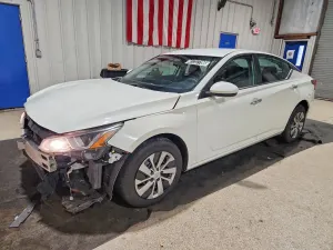 Nissan Altima 2.5L 4 2020