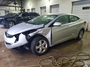 Hyundai Elantra 1.8L 4 2013