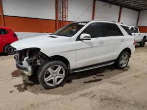 Mercedes-Benz ML 3.0L 6 2015