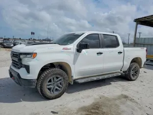 Chevrolet Silverado 1500 2.7L 4 2023