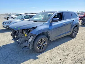 Toyota Highlander 3.5L 6 2019