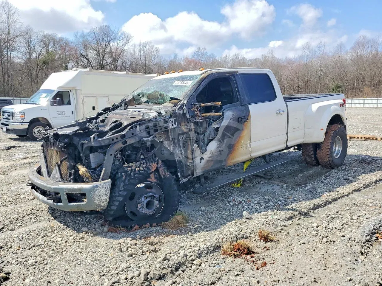 Ford F-350 6.7L 8 2017