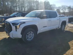 Toyota Tundra 3.4L 6 2025