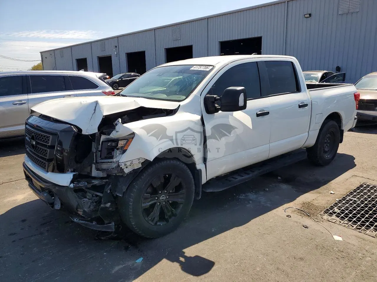 Nissan Titan 5.6L 8 2024