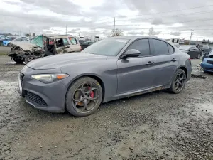 Alfa Romeo Giulia 2.0L 4 2018