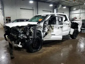 Toyota Tundra 3.4L 6 2024