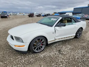 Ford Mustang 4.0L 6 2005