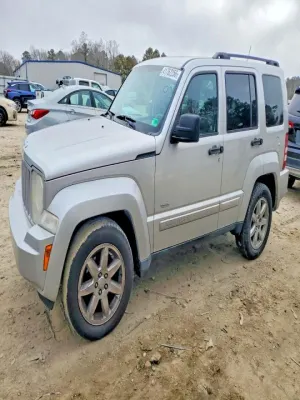 Jeep Liberty 3.7L 6 2012