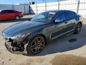Kia Stinger 3.3L 6 2022