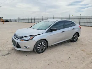 Ford Focus 2.0L 4 2013