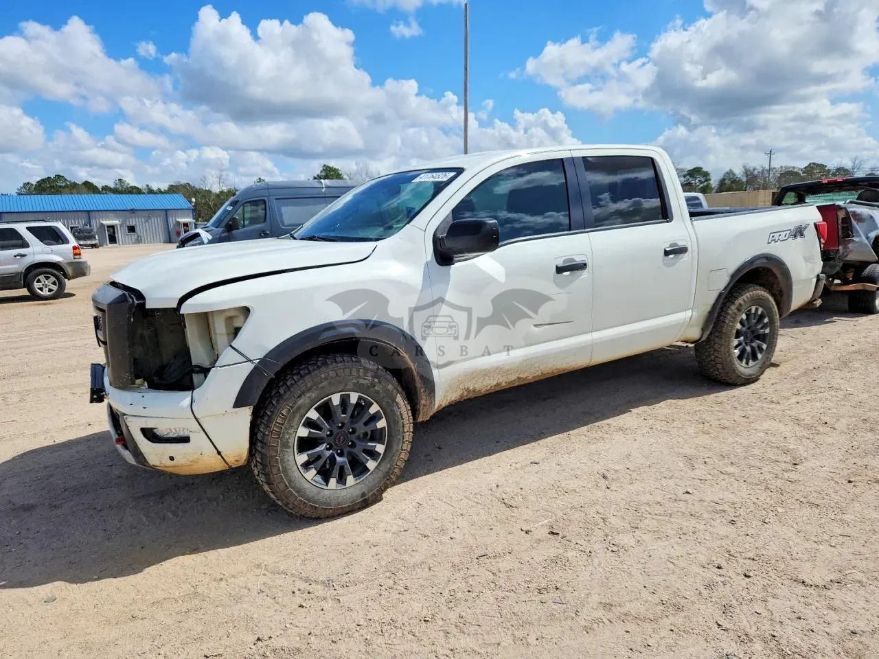 Nissan Titan 5.6L 8 2023