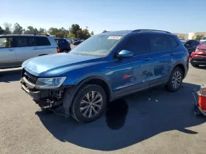 Volkswagen Tiguan 2.0L 4 2020