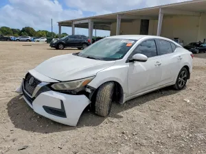 Nissan Sentra 2.0L 4 2020