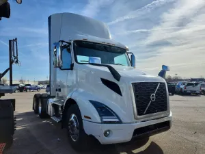 Volvo VNR 12.8L 6 2020