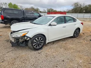 Nissan Altima 2.5L 4 2017