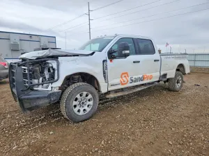 Ford F-350 6.7L 8 2024