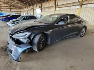 Tesla Model S 2016