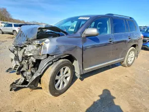 Toyota Highlander 3.5L 6 2012