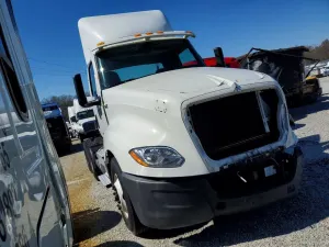 International LT Series 12.4L 6 2019