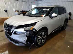 Nissan Rogue 2.5L 4 2021