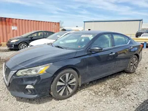 Nissan Altima 2.5L 4 2020